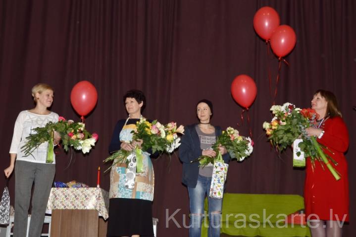 ''Dāmas'' izrāde Vecpiebalgā